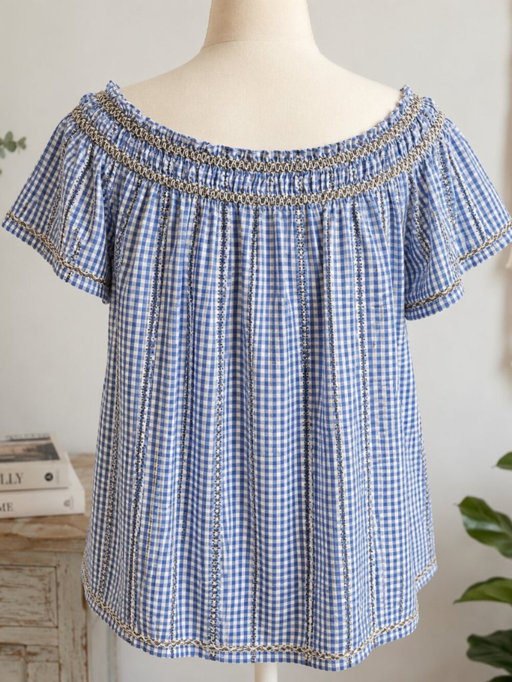 Max Studio Blue Gingham Off Shoulder Top Size L NWT - Picture 5 of 9